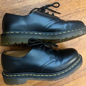 Dr. Martens Smooth Black Leather 1461 Shoes